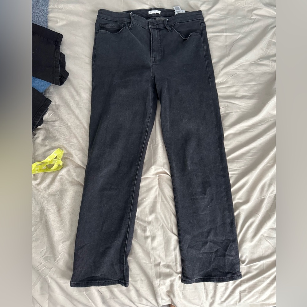 Good American Straight Leg Cropped - Black Wash
